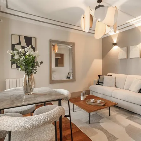 Renovated Near The Louvre * Paris